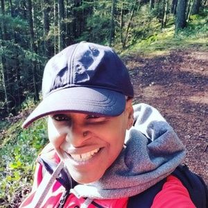 Meet your Posher, Jen